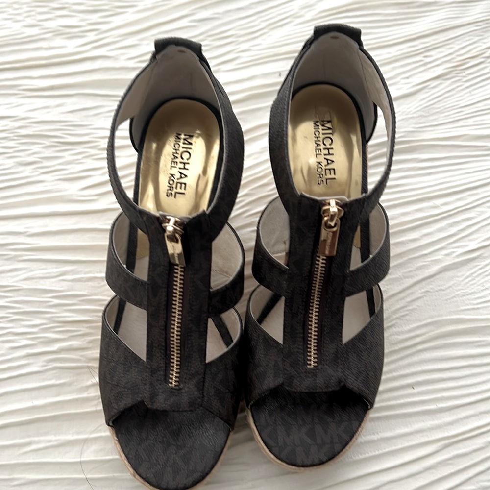 Michael Kors zipper espadrils